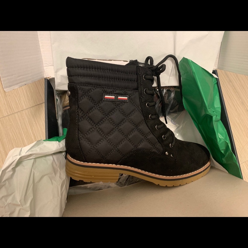 Tommy Hilfinger black quilted Onella ankle boot
